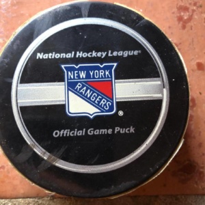 game puck-official