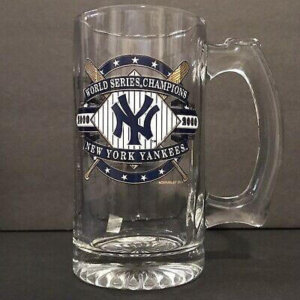NY Yankees World Series Champions 2000 glass beer mug
