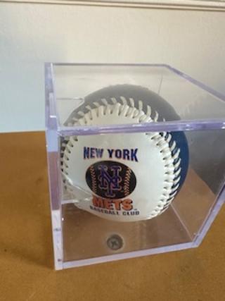 NEW YORK METS BASEBALL CLUB BALL-