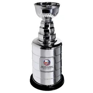 Celebrate your team's biggest moments with this New York Islanders 4-Time Stanley Cup Champions 25'' Replica Team Trophy.