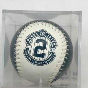 Derek Jeter No 2  Retirement Logo Rawlings  Baseball NY Yankees
